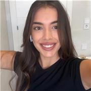 Profesora en continua formación, con experiencia en clases particulares de Educación Primaria.